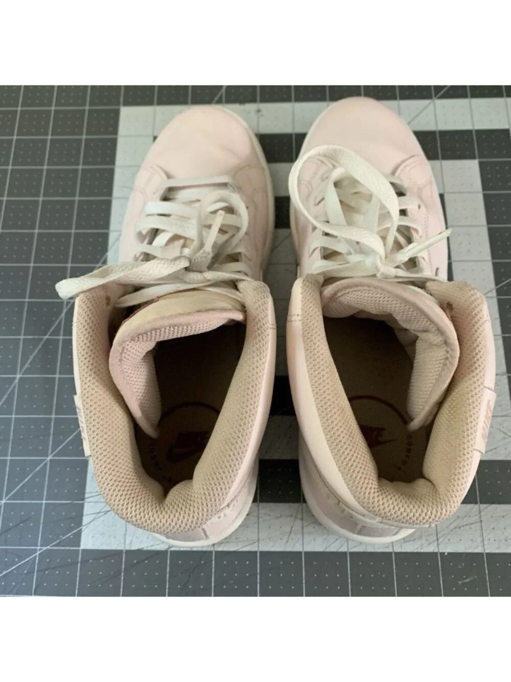 Nike Court Royale 2 Mid Sneakers Women's 8.5 Light Soft Pink Shoes FD0286-600